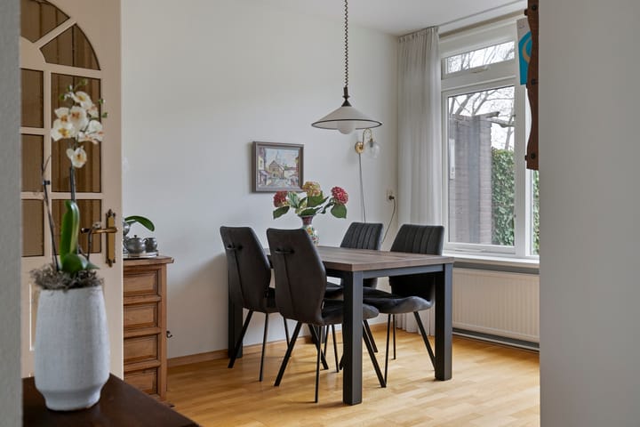 Foto 13 van Tjasker 11