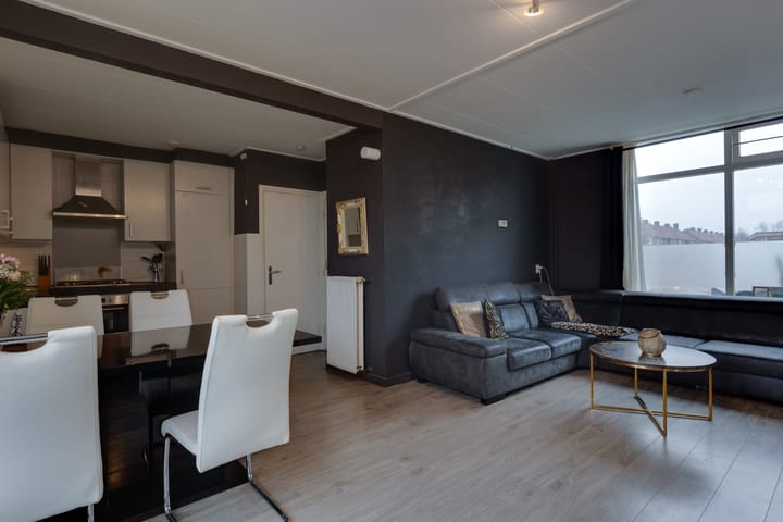 Foto 10 van Rozenstraat 55