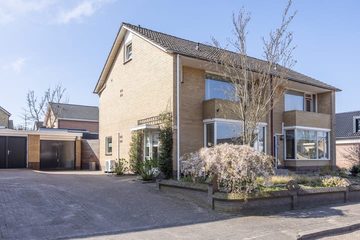 Foto 3 van Teunis Lodderstraat 47