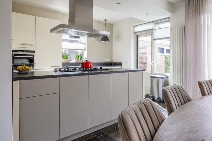 Foto 22 van Teunis Lodderstraat 47