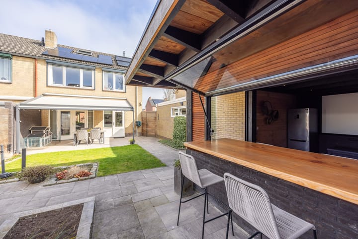 Foto 46 van Teunis Lodderstraat 47