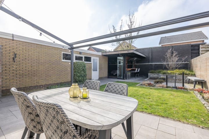 Foto 47 van Teunis Lodderstraat 47