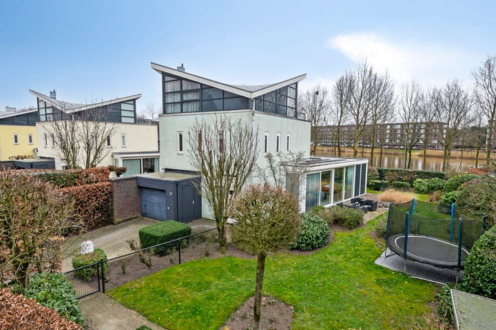Bekijk foto van Sleedoornpage 11