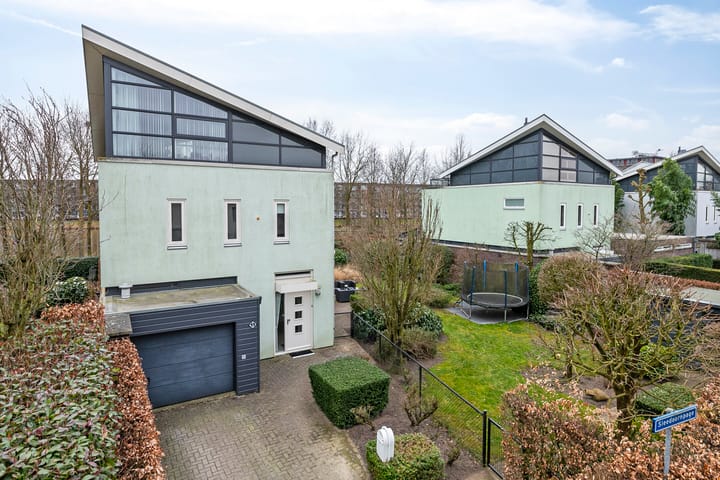 Foto 33 van Sleedoornpage 11