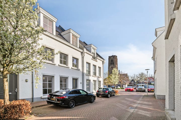 Foto 6 van Princéehof 16