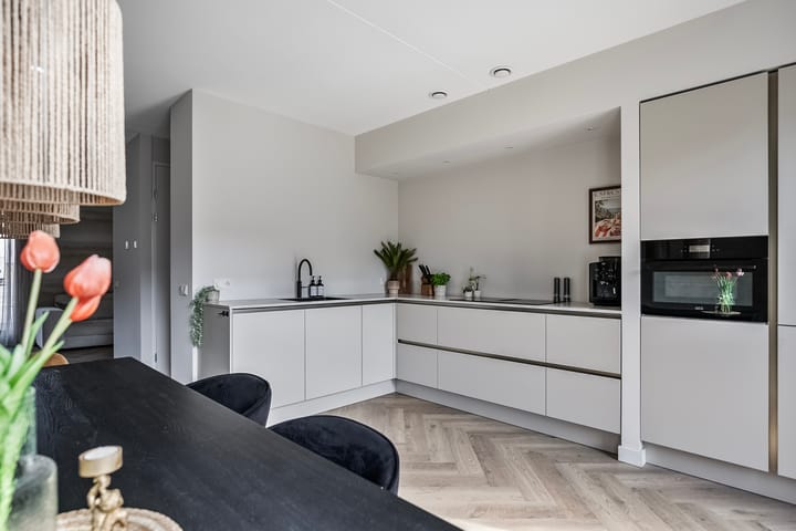 Foto 13 van Elsthof 66