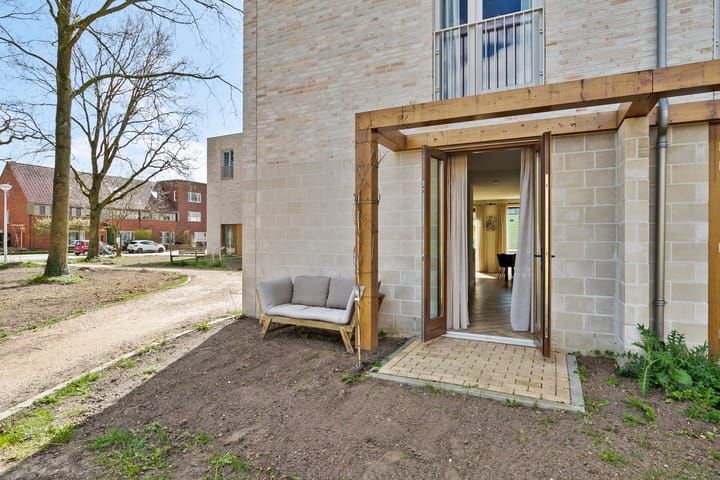 Foto 35 van Elsthof 66