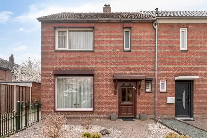 Foto 26 van Anna van Saksenstraat 8