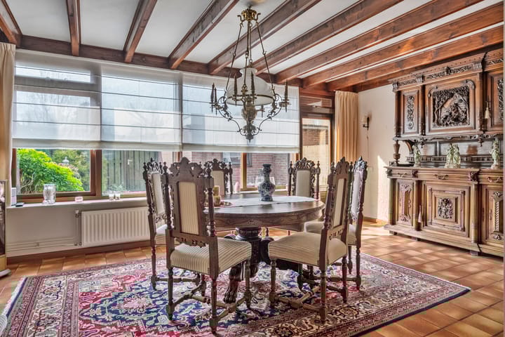 Foto 9 van Anna van Saksenstraat 8