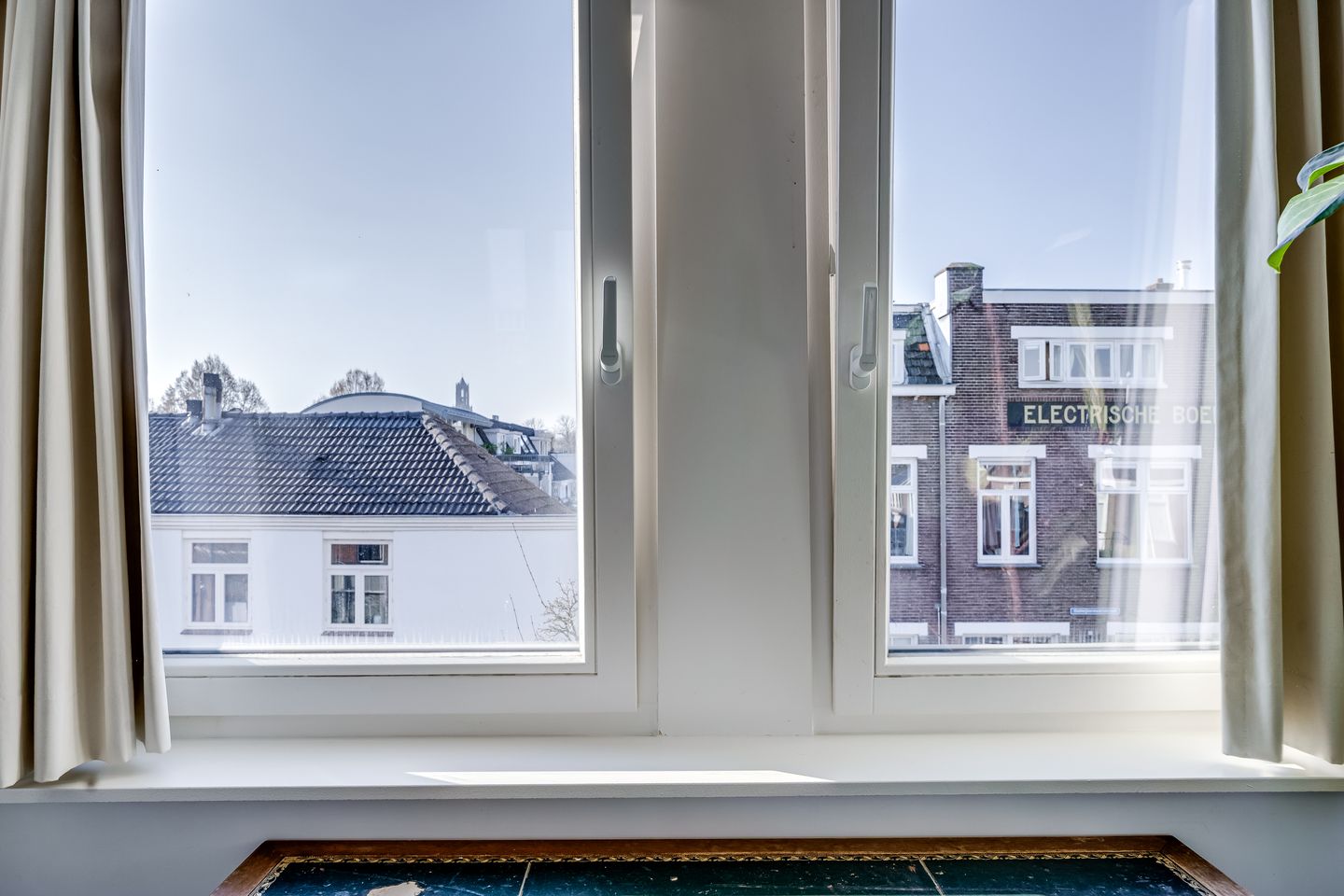 Foto 35 van Oudwijkerdwarsstraat 109