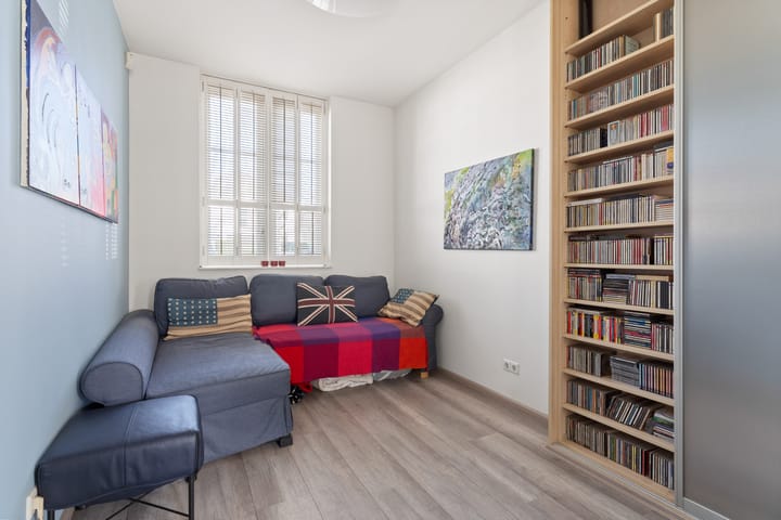 Photo 13 of Jaap ter Haarstraat 71