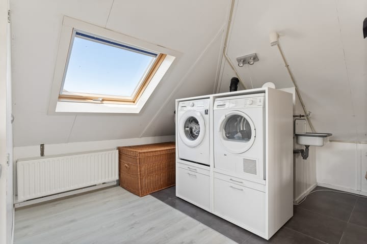 Photo 43 of Jaap ter Haarstraat 71