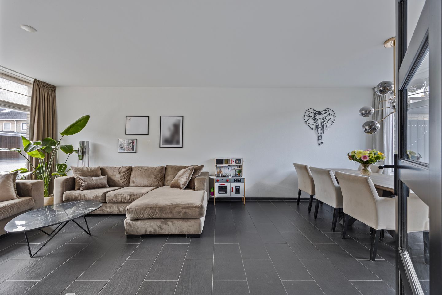 Foto 10 van Brederolaan 13