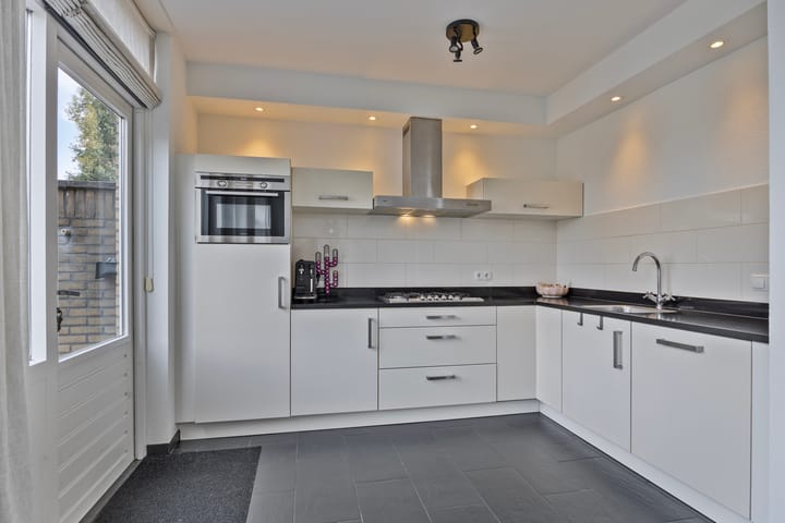 Photo 12 of Brederolaan 13