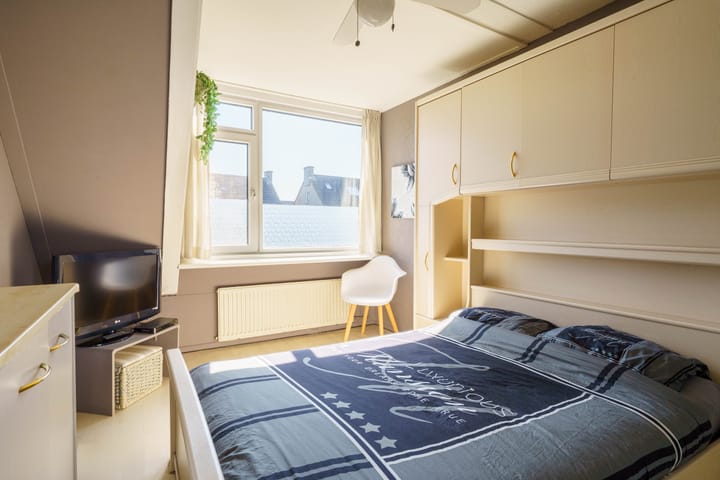 Foto 12 van Couperinstraat 58