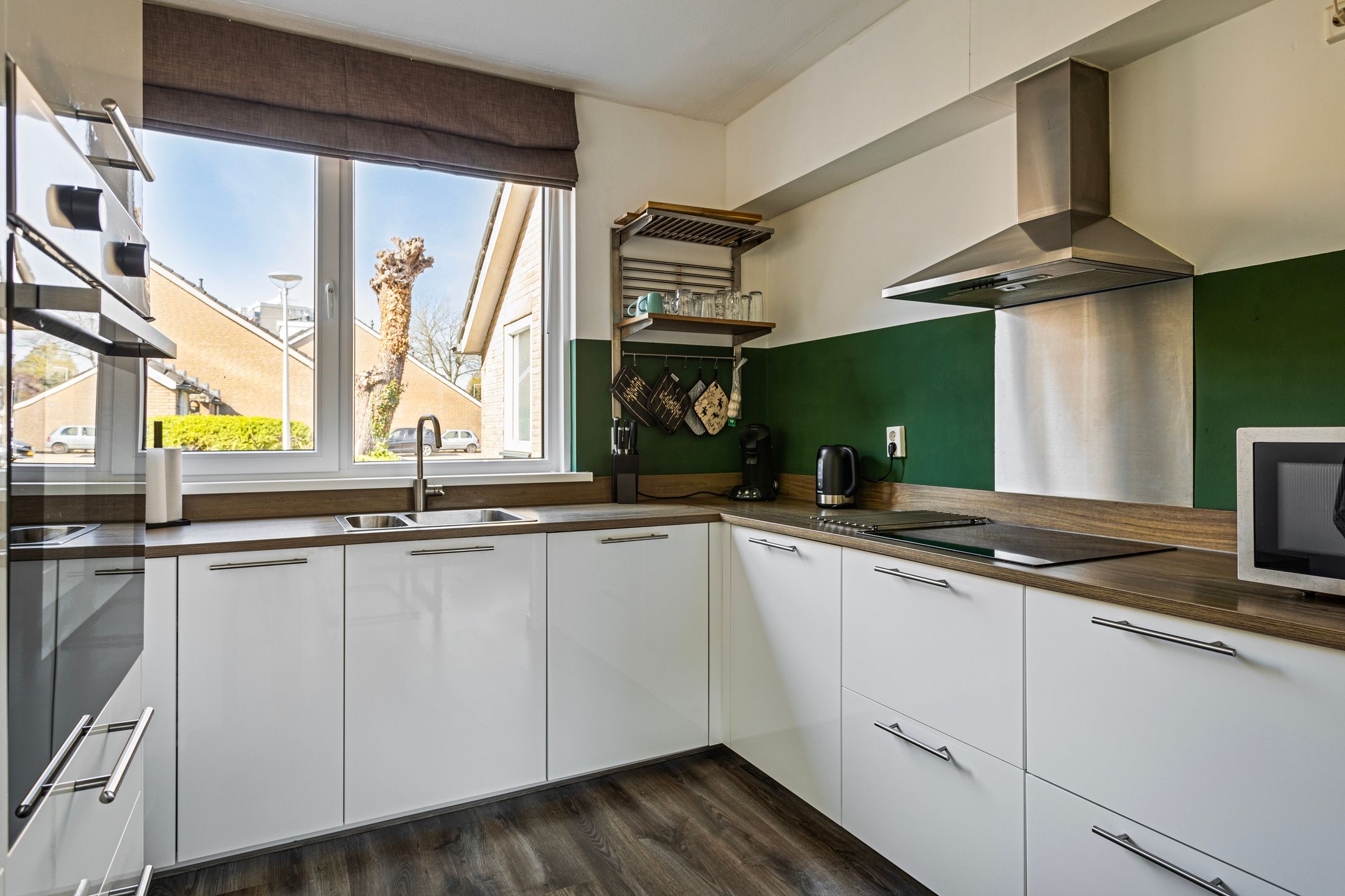 Foto 3 van Hof van Voorne 15