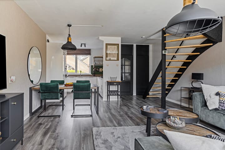 Foto 15 van Hof van Voorne 15