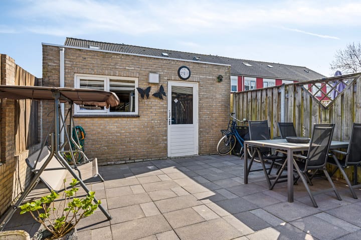 Foto 40 van Hof van Voorne 15