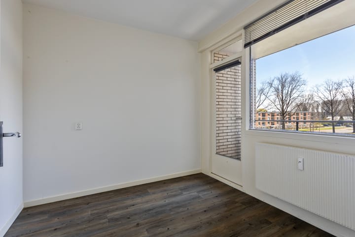 Foto 12 van Bontekoestraat 19-3