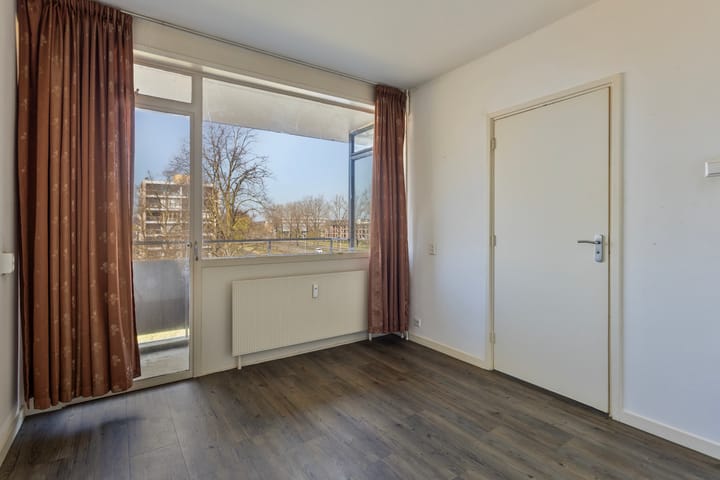 Foto 14 van Bontekoestraat 19-3