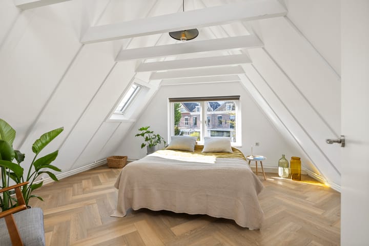 Foto 15 van Molenstraat 49