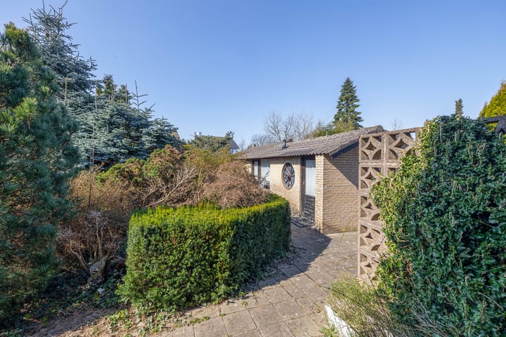 Foto 44 van van den Boomstraat 1