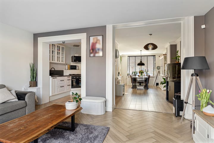 Foto 3 van Van Ostadestraat 19