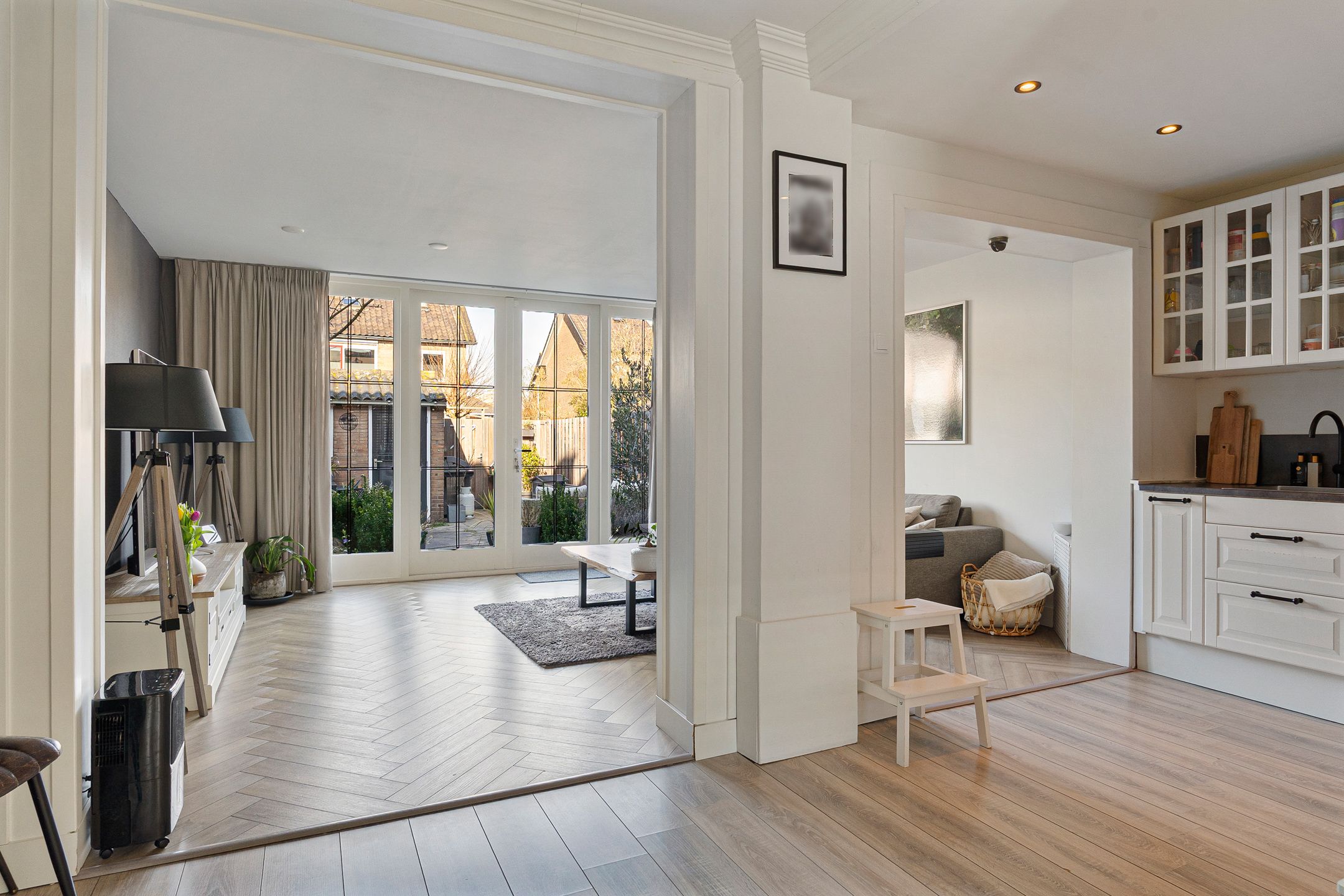 Foto 12 van Van Ostadestraat 19