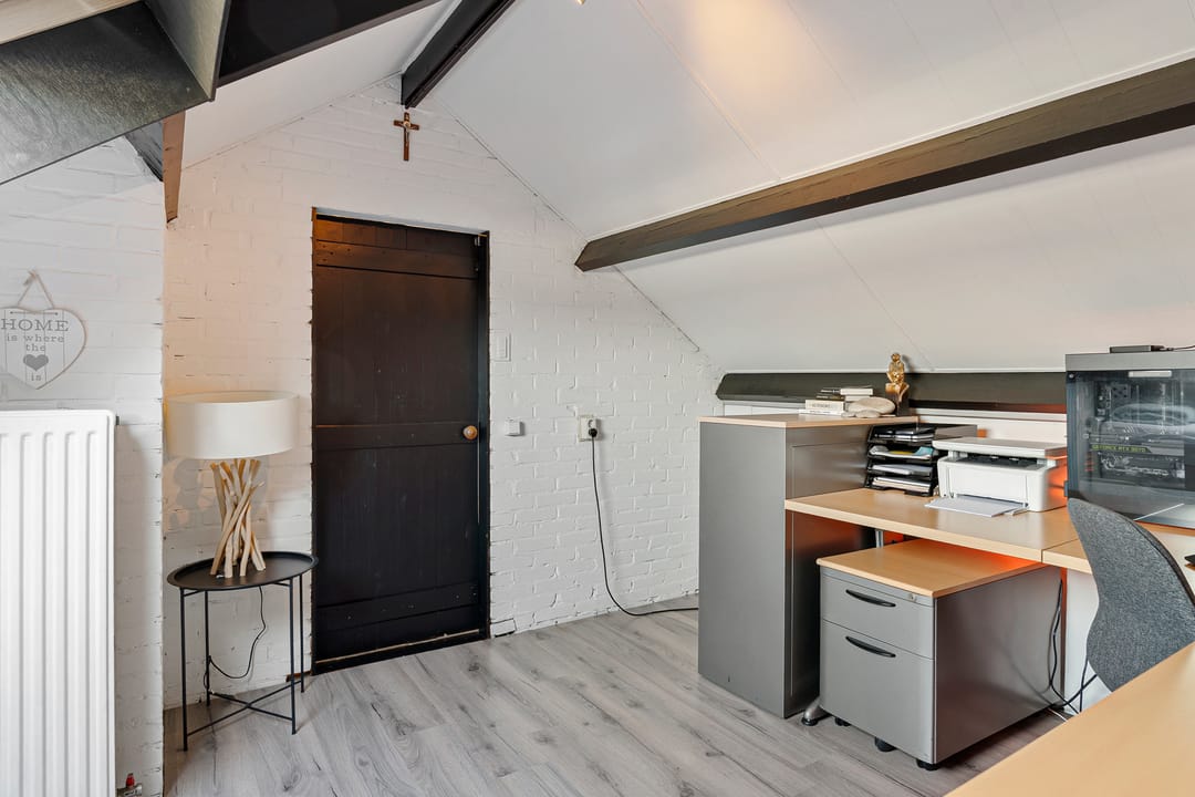 Foto 38 van Van Ostadestraat 19