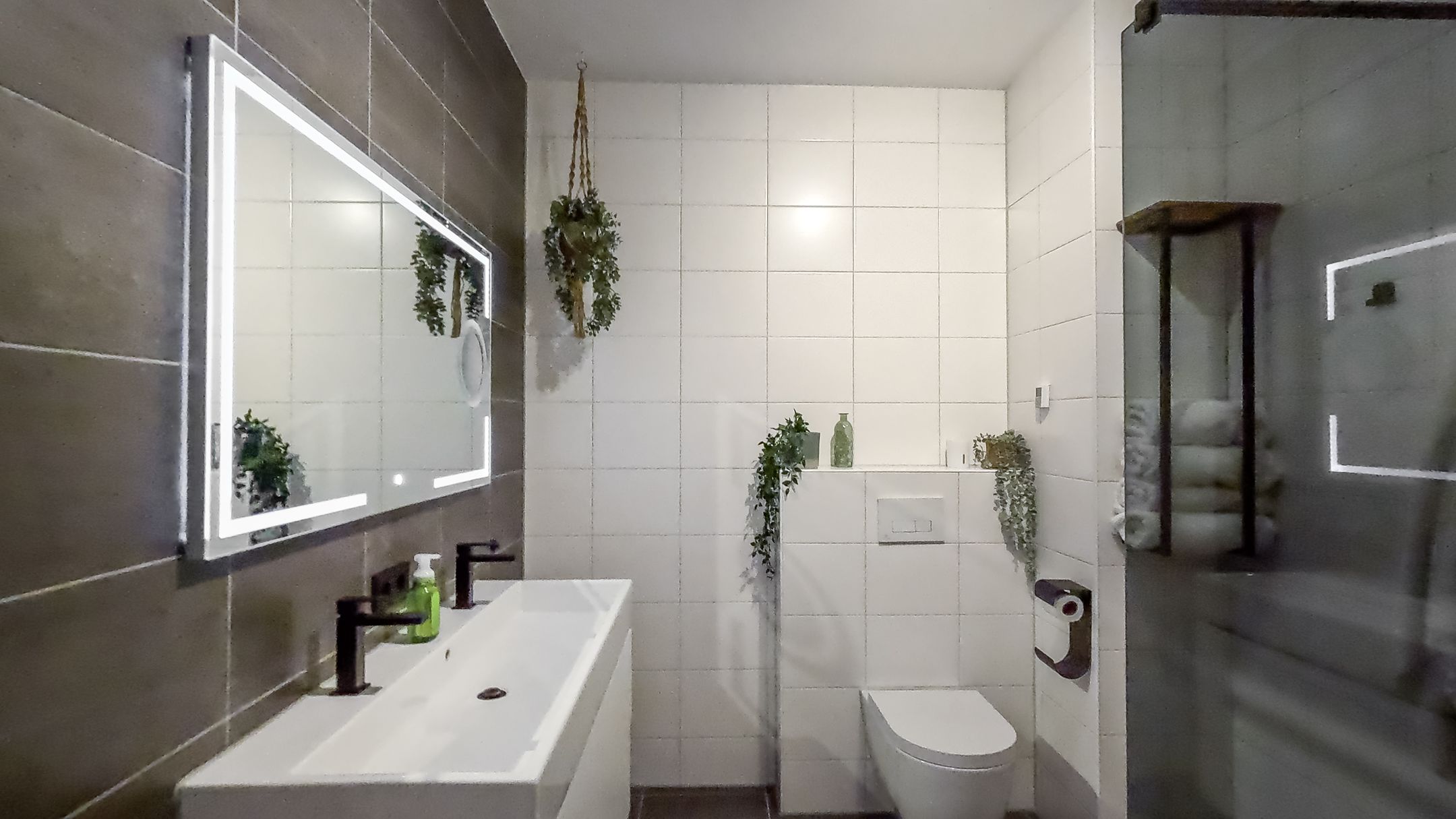 Foto 21 van Godfried Bomansstraat 12