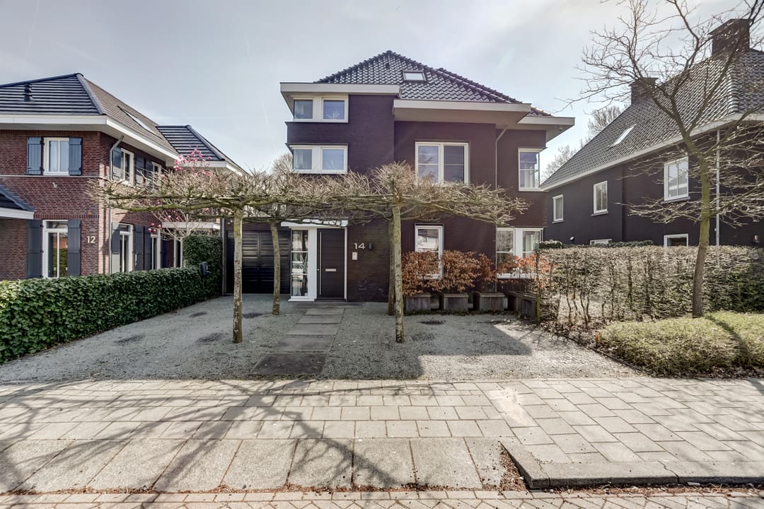 Foto 1 van Lindenhorst 14