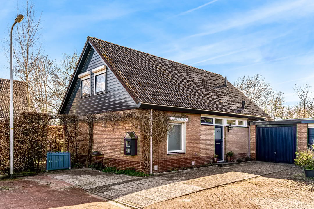 Foto 1 van A. Nieboerplein 10