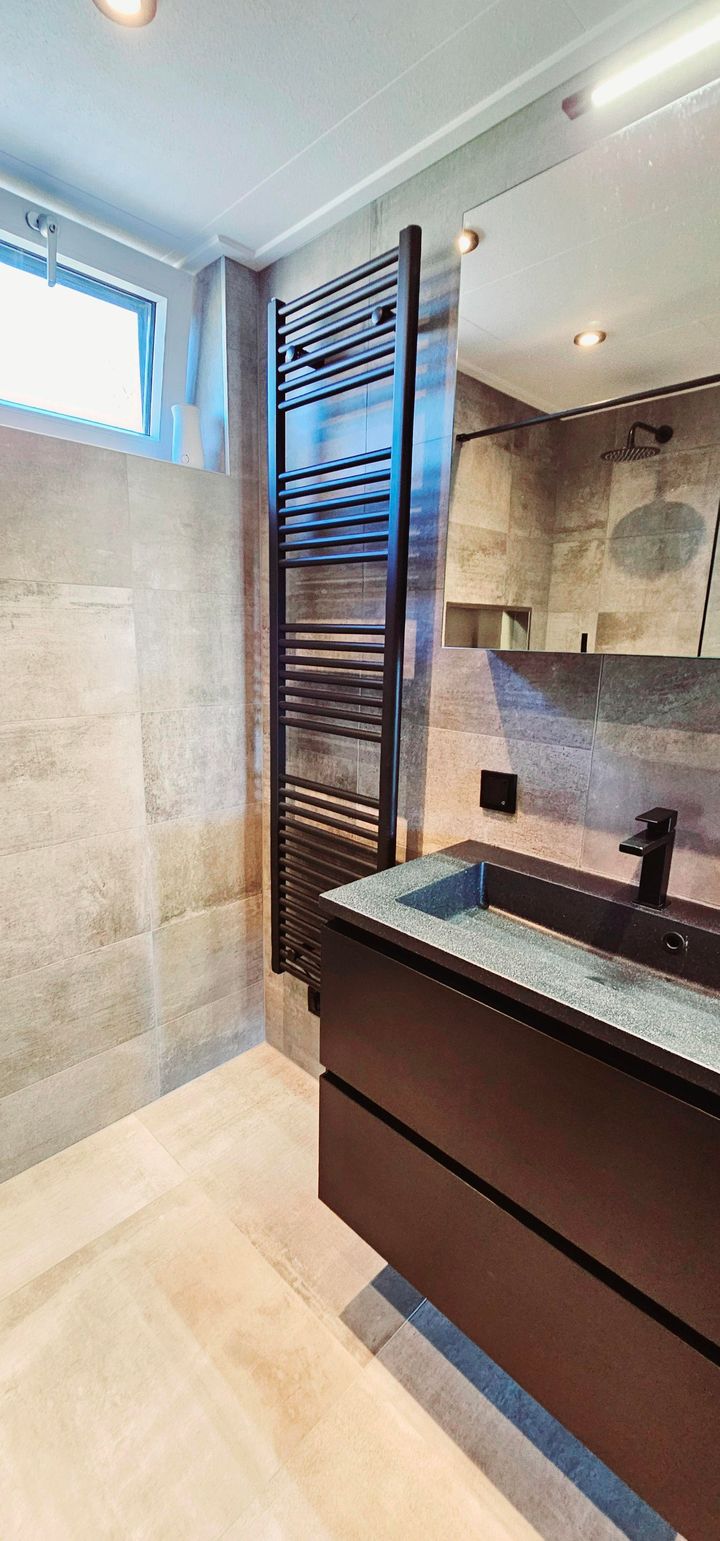 Foto 25 van Punter 14 1-B