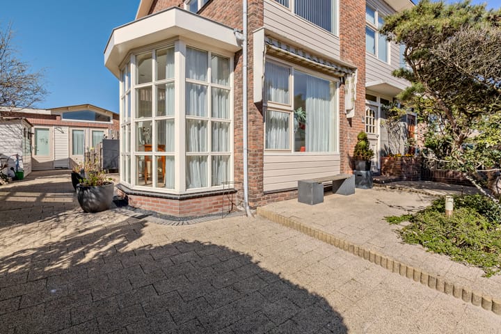 Foto 6 van Julianastraat 49