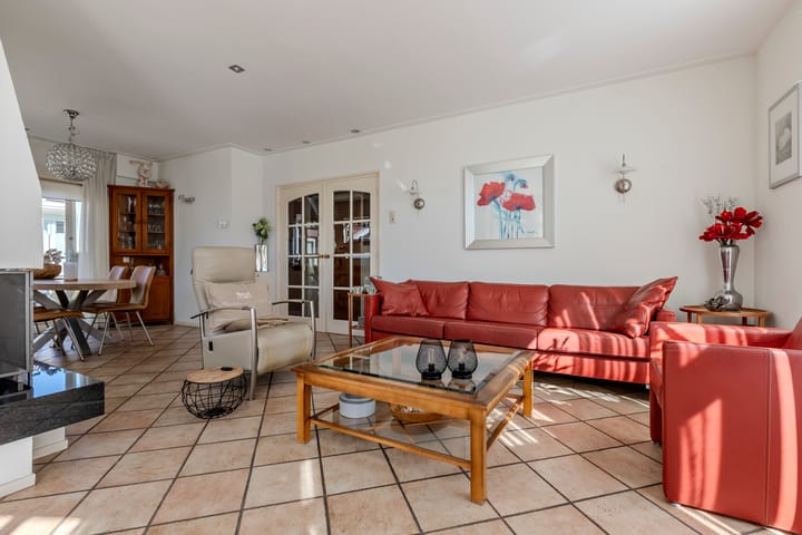 Foto 10 van Julianastraat 49