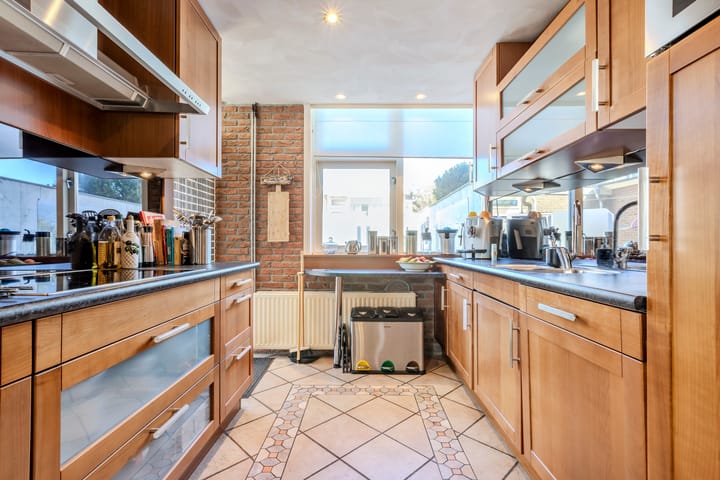 Foto 18 van Julianastraat 49