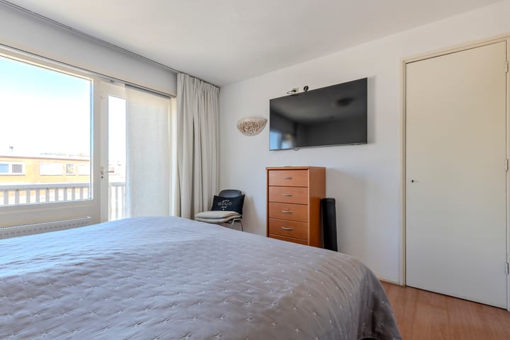 Foto 28 van Julianastraat 49