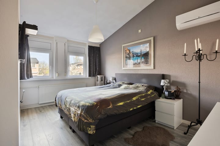 Foto 12 van Udinestraat 35