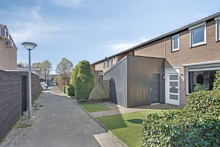 Foto 28 van Udinestraat 35