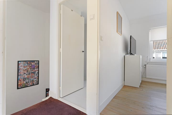 Photo 14 of Nachtegaalstraat 22