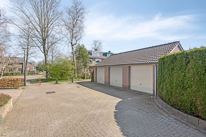 Foto 29 van De Cloese 136-B