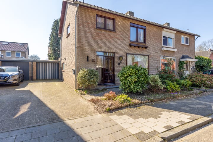 Foto 1 van Limbrichterweg 64