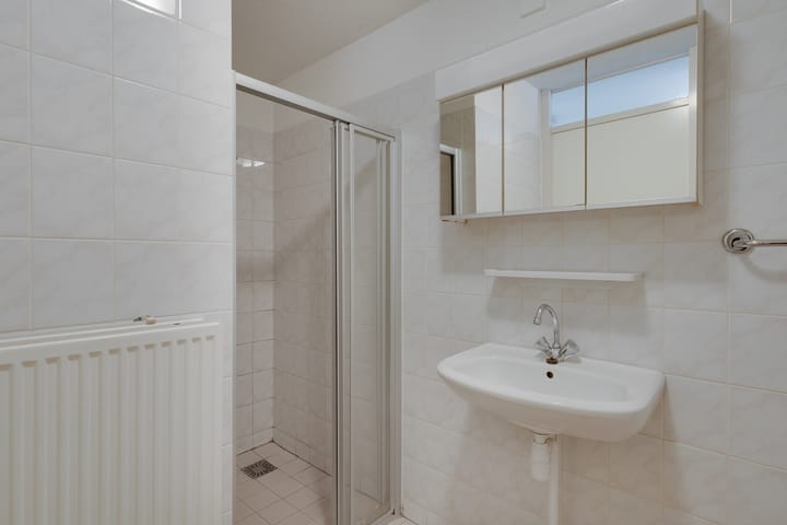 Foto 12 van Emmastraat 42