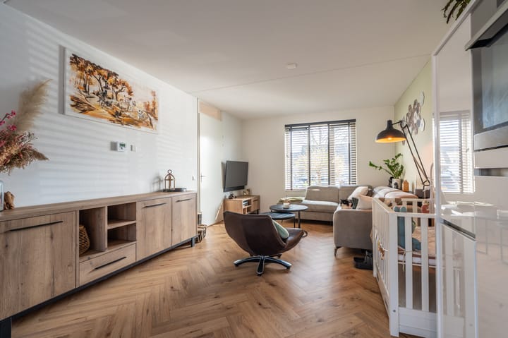 Foto 27 van Delfstraat 55