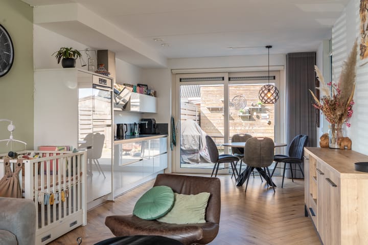 Foto 29 van Delfstraat 55