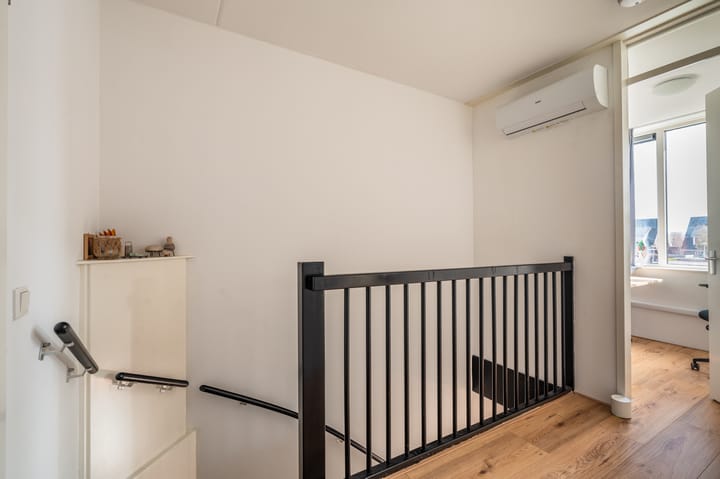 Foto 35 van Delfstraat 55