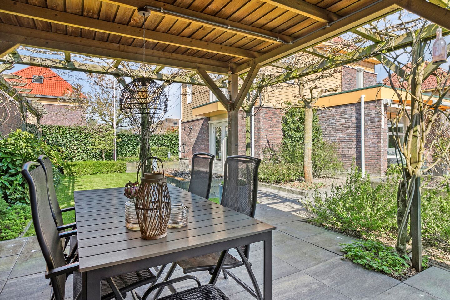 Foto 55 van Koos Veraartstraat 16