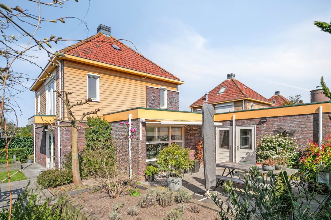 Foto 58 van Koos Veraartstraat 16