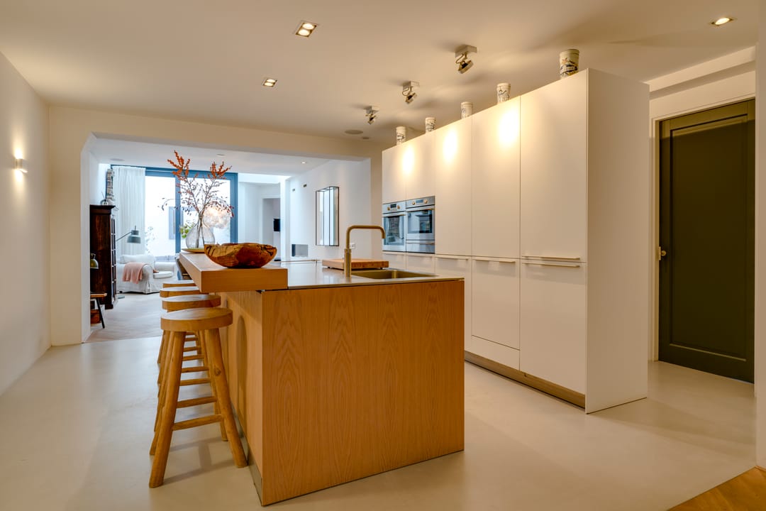 Foto 2 van Van Alphenstraat 48-A