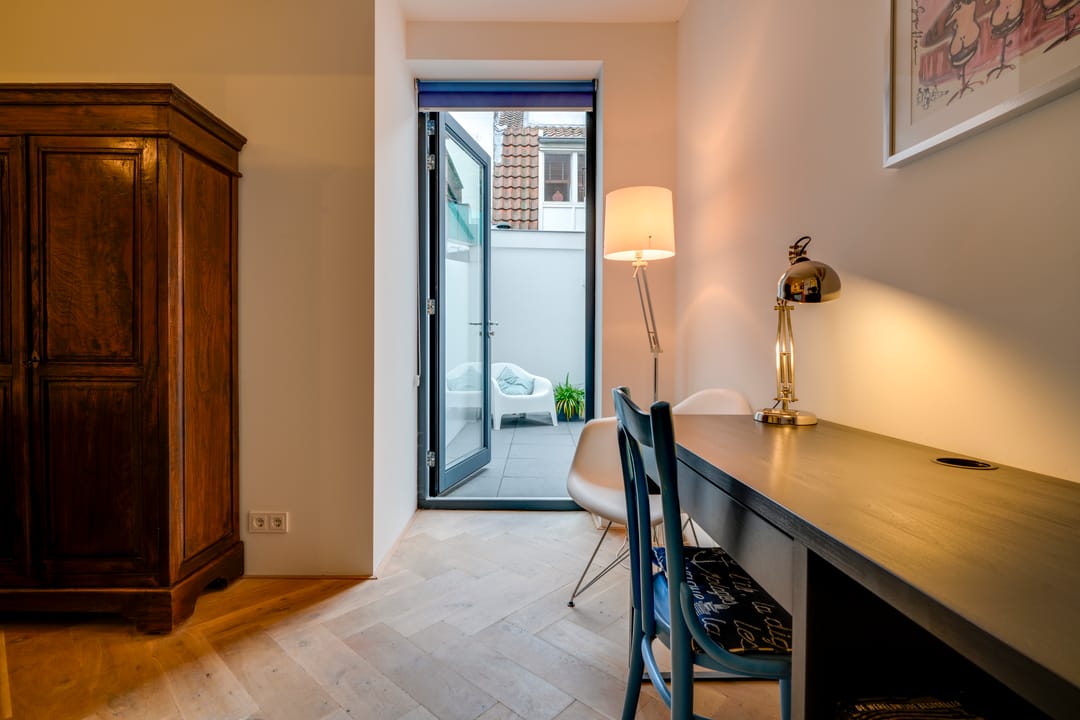 Foto 38 van Van Alphenstraat 48-A